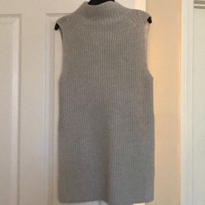 Wilfred Sleeveless turtleneck tunic